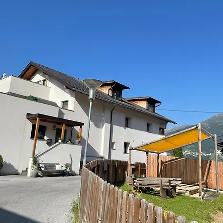 Schoene Aussicht Apartmán