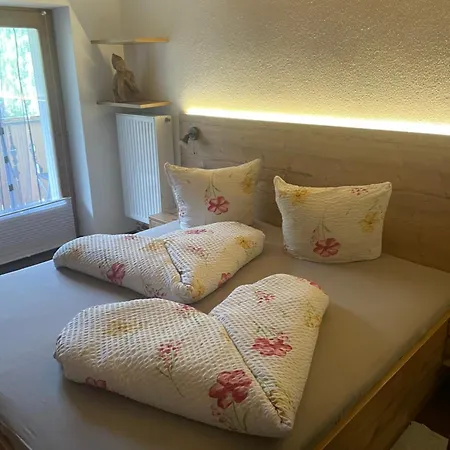 Schoene Aussicht Apartment *