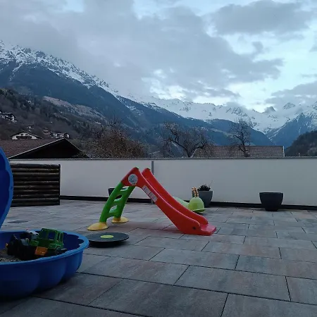 Schoene Aussicht Apartman *
